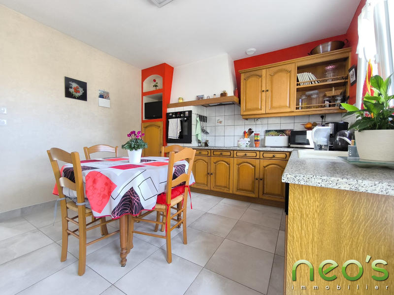 Maison traditionnelle - 92 m² - 4 pièces