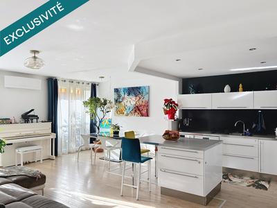 Appartement - 80 m² - 3 pièces