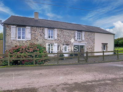 Maison - 135 m² - 7 pièces