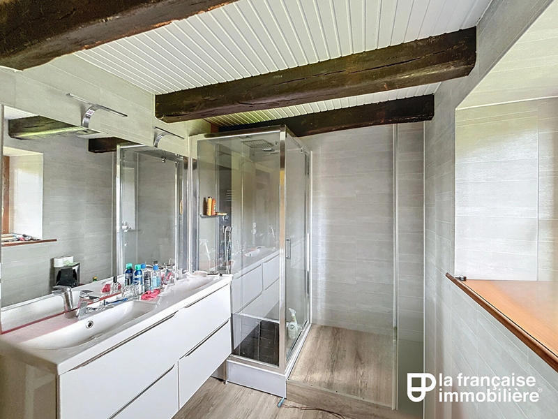 Maison - 107 m² - 5 pièces