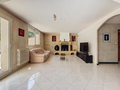 Maison - 188 m² - 6 pièces