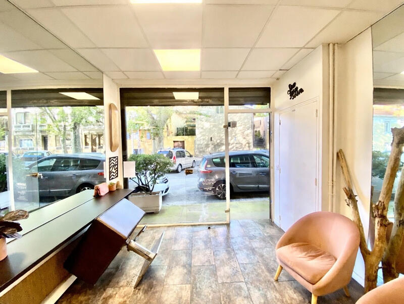 Local commercial - 28 m² - 1 pièce