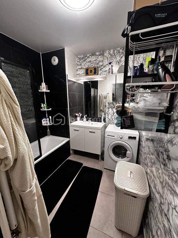 Appartement - 92 m² - 4 pièces