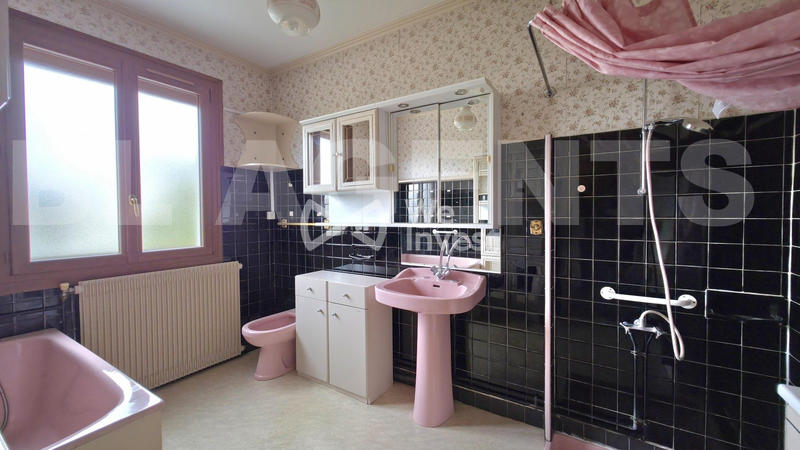 Maison - 104 m² - 5 pièces