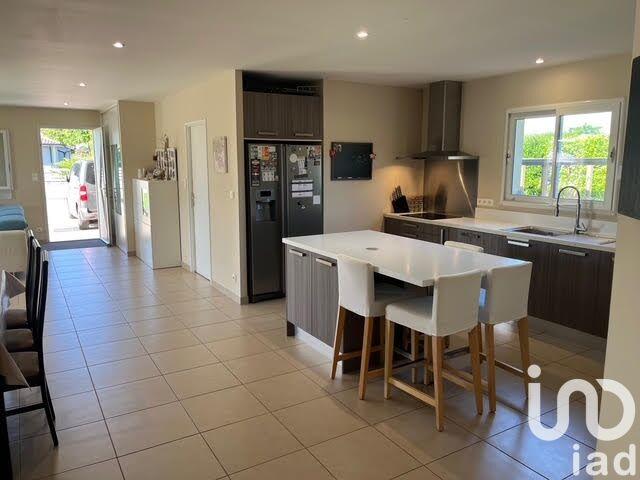 Maison - 163 m² - 6 pièces