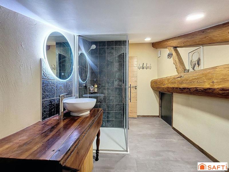 Maison - 171 m² - 6 pièces