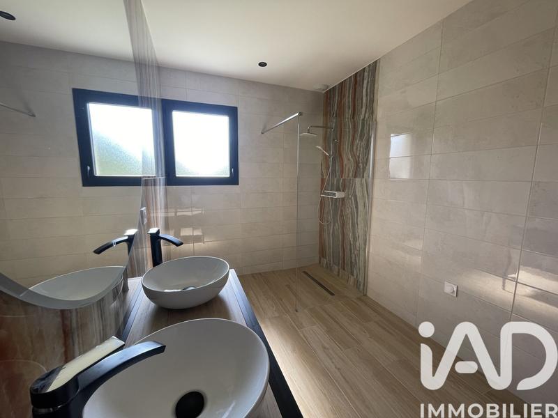 Maison - 150 m² - 4 pièces