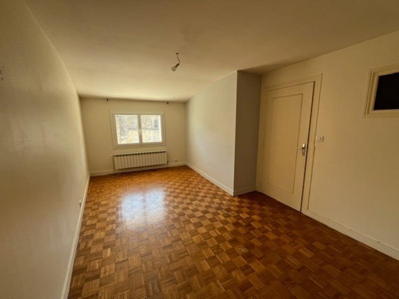 Maison - 140 m² - 7 pièces