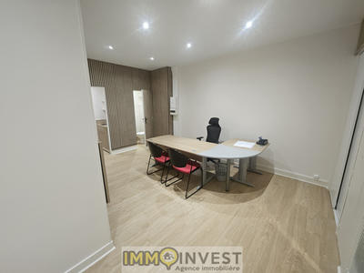 Bureau - 25 m² - 1 pièce