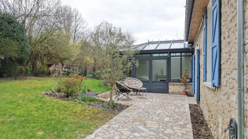 Demeure - 139 m² - 7 pièces