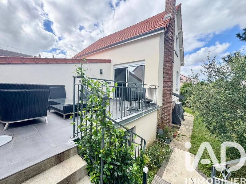 Maison - 150 m² - 6 pièces