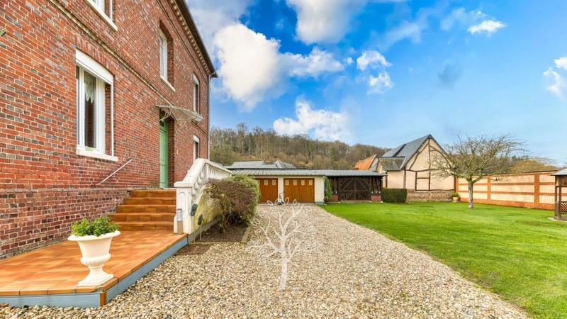 Maison - 121 m² - 3 pièces