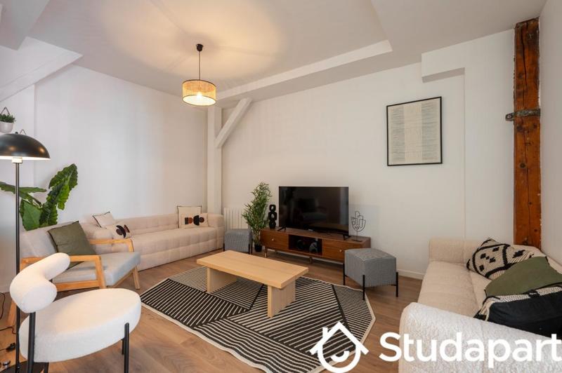 Chambre - 11 m² - 1 pièce