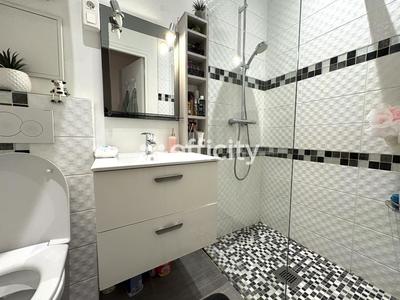 Appartement - 47 m² - 3 pièces