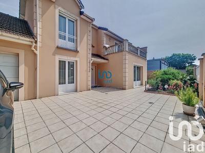 Maison - 146 m² - 7 pièces