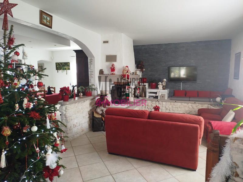 Maison - 181 m² - 4 pièces