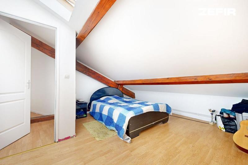 Maison - 177 m² - 2 pièces