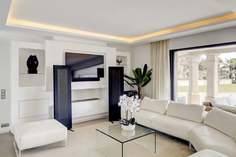 Villa - 281 m² - 8 pièces