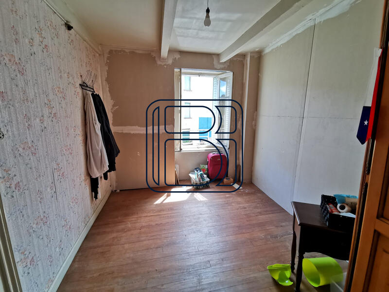 Maison - 62 m² - 5 pièces