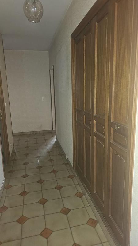 Appartement - 140 m² - 4 pièces