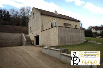 Maison - 108 m² - 5 pièces