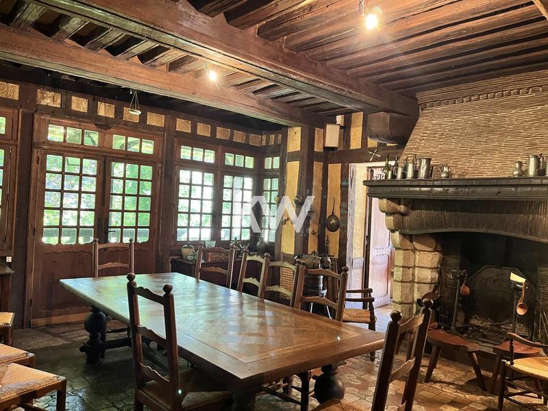 Manoir - 400 m² - 15 pièces