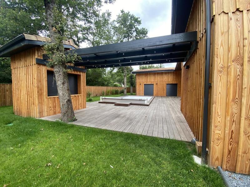 Maison - 200 m² - 6 pièces