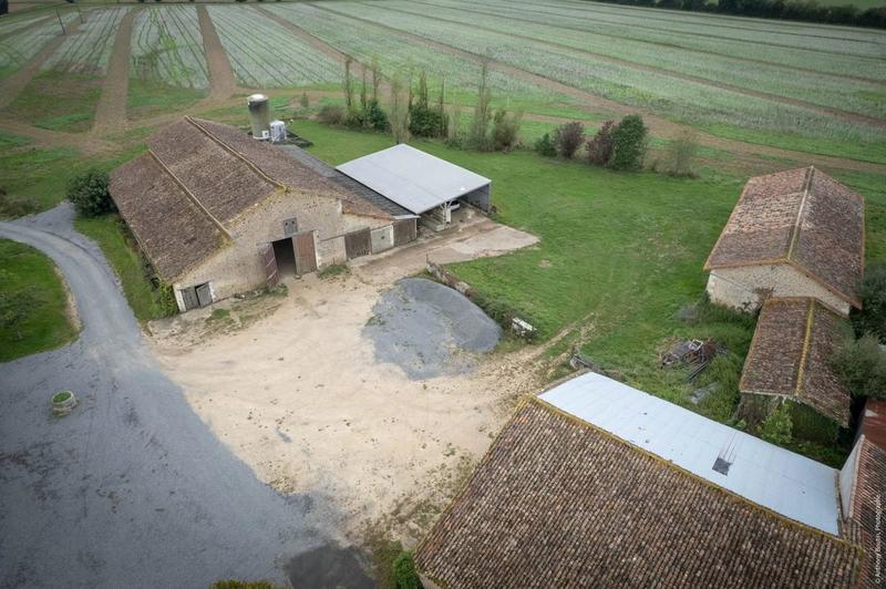 Longère - 300 m² - 10 pièces