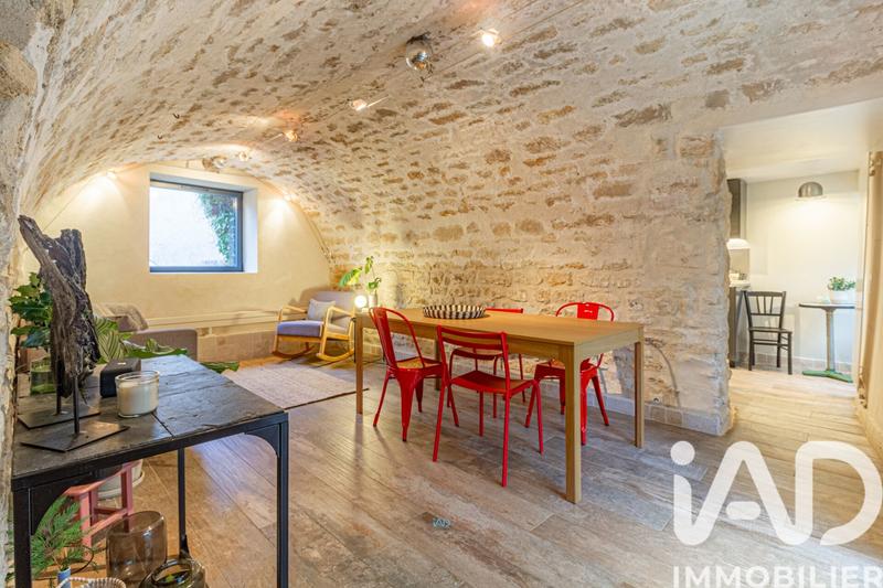 Maison - 210 m² - 7 pièces