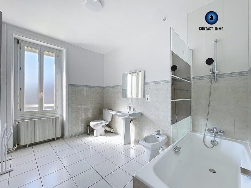 Maison - 152 m² - 7 pièces