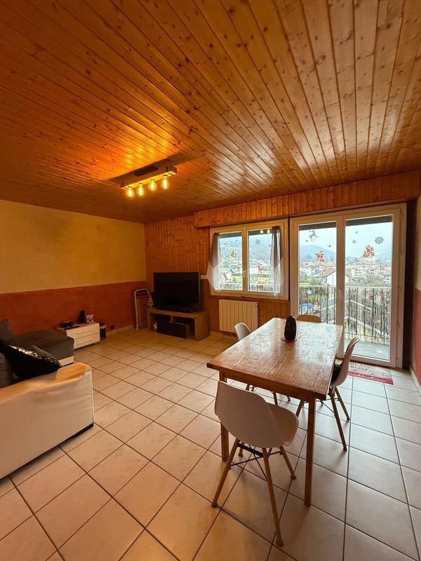 Appartement - 77 m² - 4 pièces