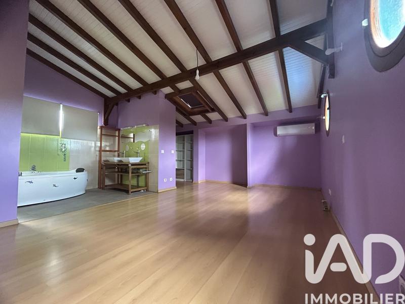 Maison - 135 m² - 6 pièces