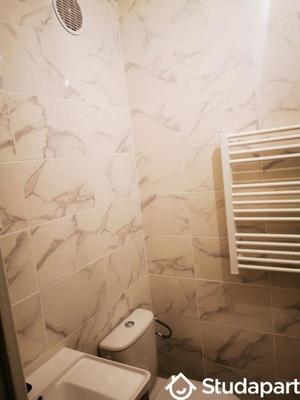 Chambre - 12 m² - 1 pièce