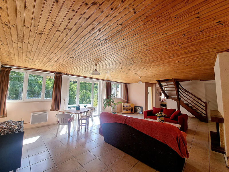 Maison - 354 m² - 15 pièces