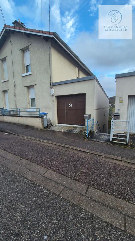 Maison - 111 m² - 4 pièces