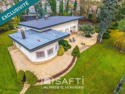 Maison - 150 m² - 5 pièces