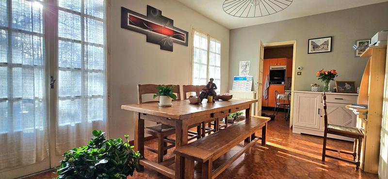 Maison - 128 m² - 5 pièces