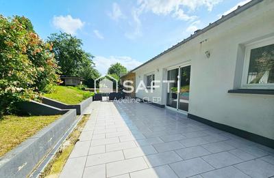 Maison - 215 m² - 9 pièces