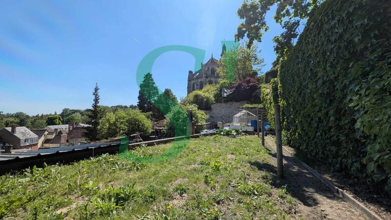 Maison - 141 m² - 8 pièces