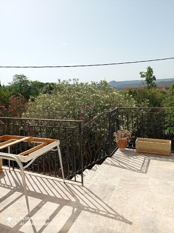 Appartement - 99 m² - 5 pièces