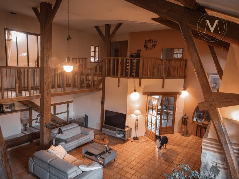 Maison de campagne - 306 m² - 6 pièces
