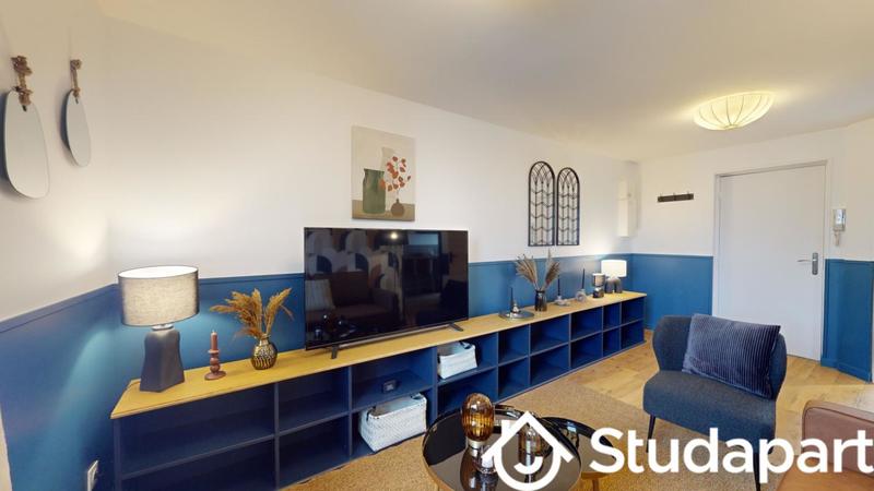 Chambre - 11 m² - 1 pièce