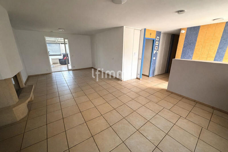 Maison - 122 m² - 5 pièces