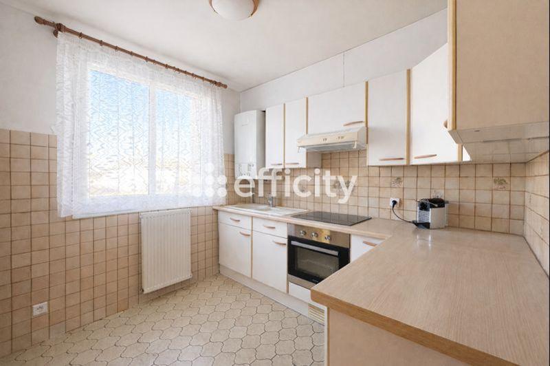 Appartement - 75 m² - 4 pièces