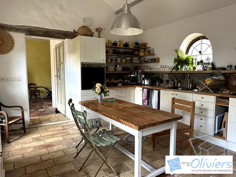 Maison - 180 m² - 5 pièces