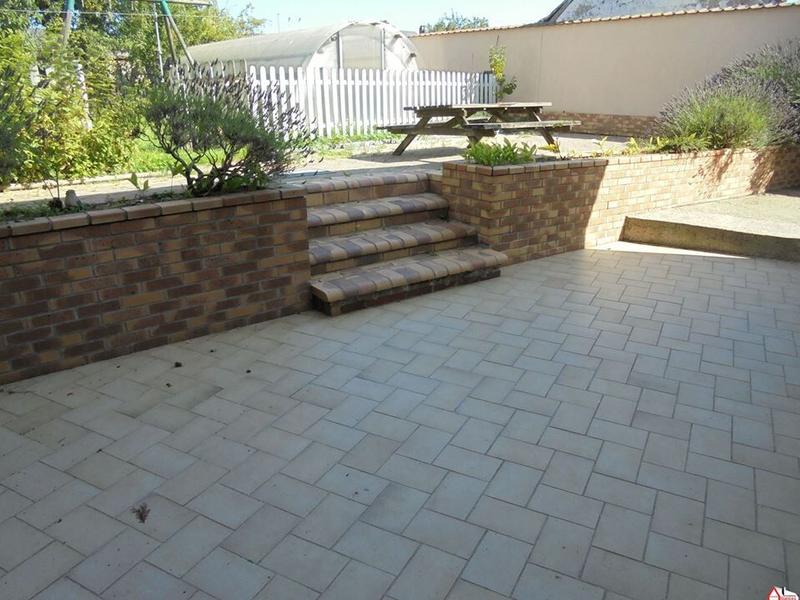 Maison - 158 m² - 8 pièces