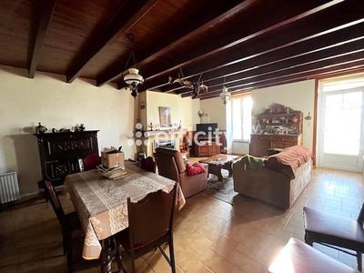 Maison - 150 m² - 7 pièces