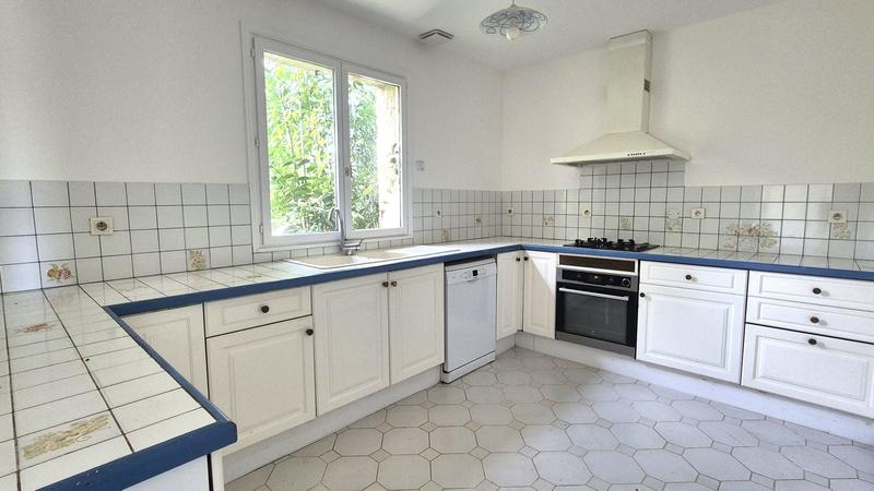 Maison - 135 m² - 6 pièces