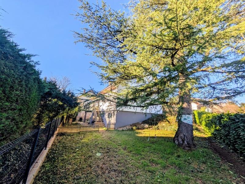 Maison - 157 m² - 7 pièces