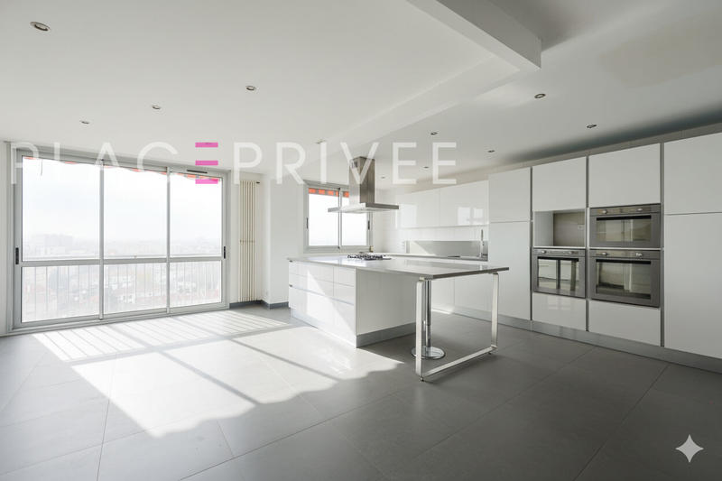 Appartement - 96 m² - 4 pièces